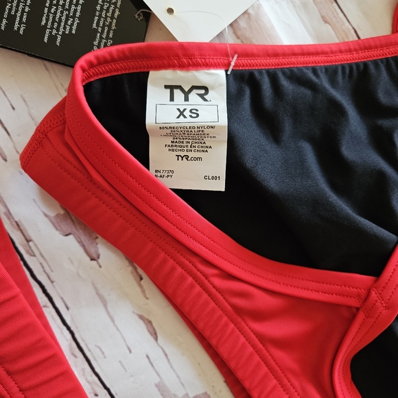 NWTS TYR Womens Red Two Piece Workout Bikini Size XS - Picture 5 of 6